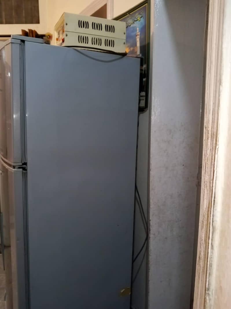 dawlance fridge 1