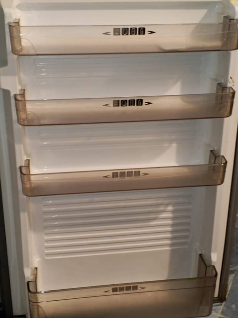 dawlance fridge 5