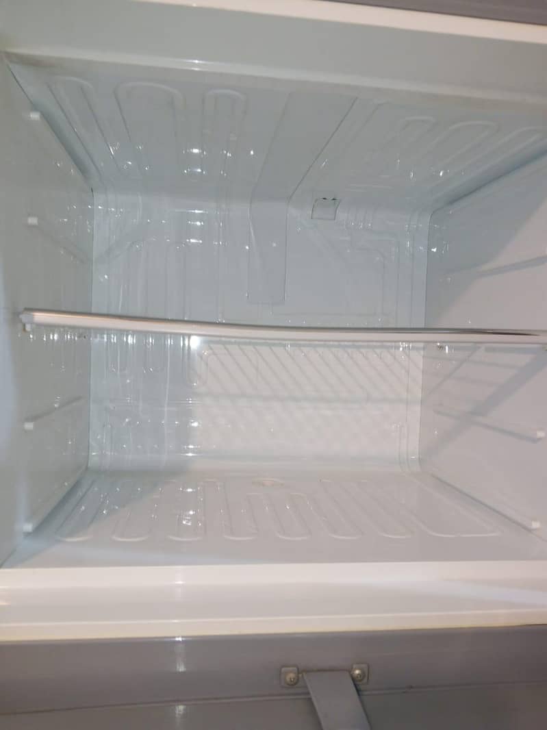 dawlance fridge 6
