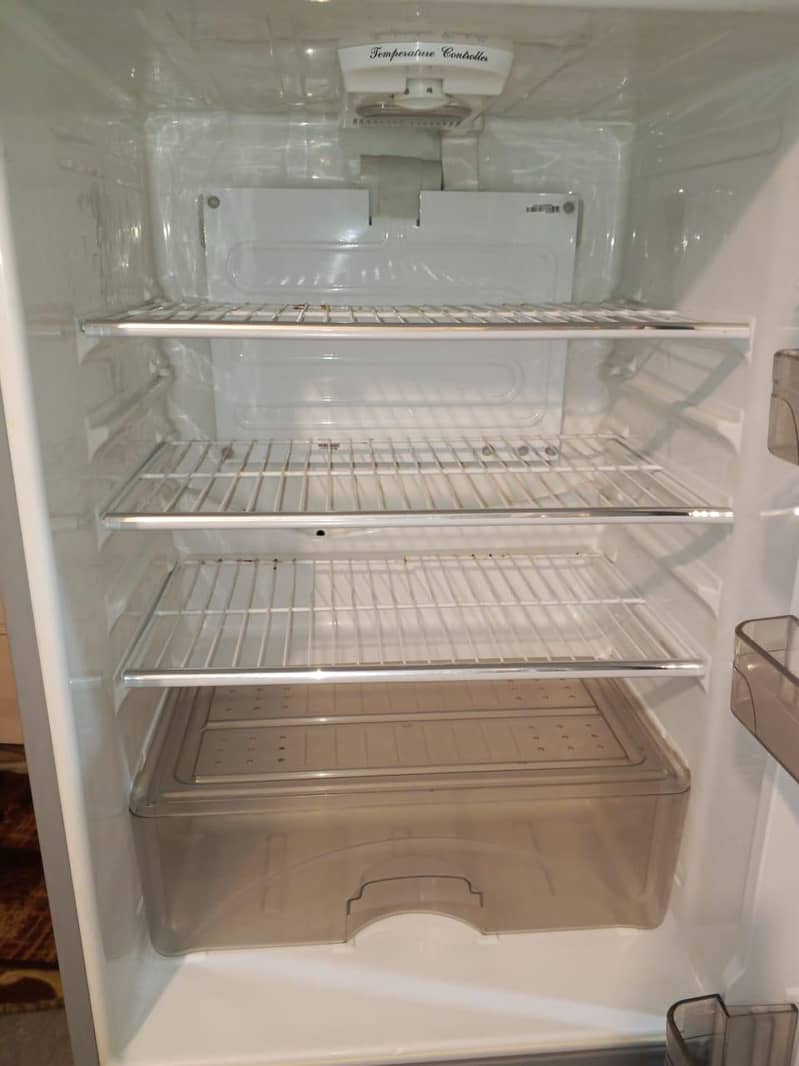 dawlance fridge 9