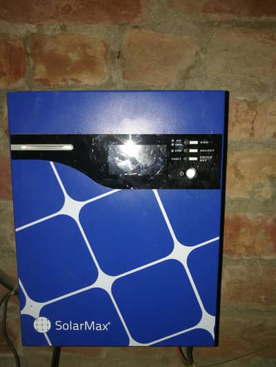 2400VA (1.6kW) Solar max Inverter for Sale – Excellent Condition