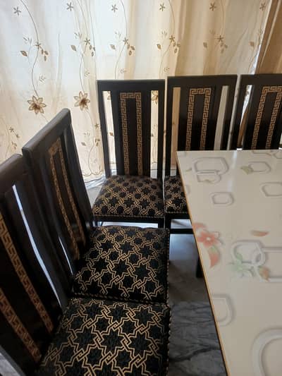 Dining table set