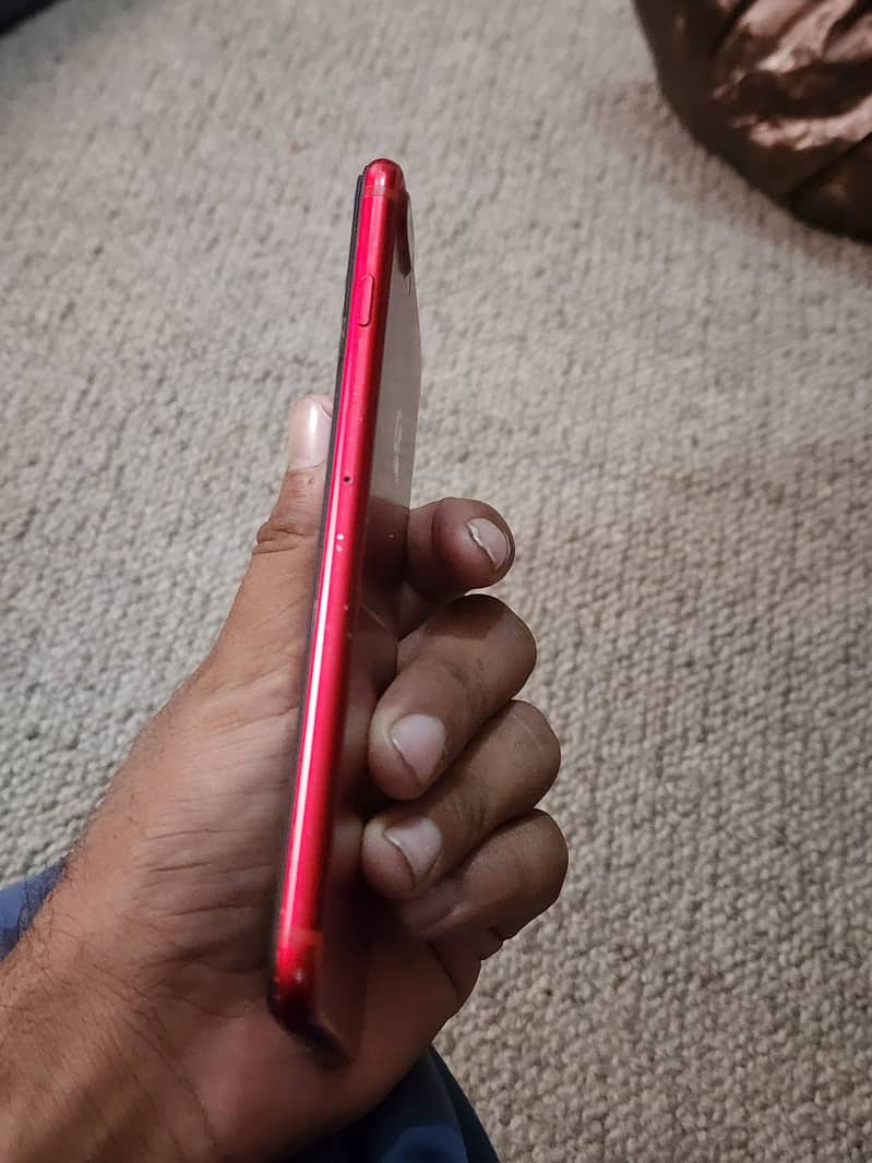 Apple iPhone 7 Plus 2