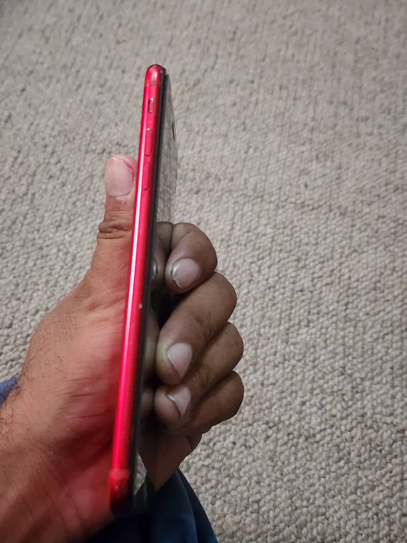 Apple iPhone 7 Plus 3