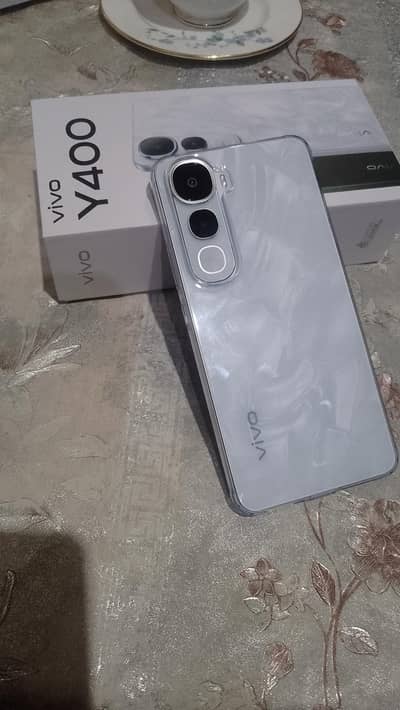 Vivo Y400