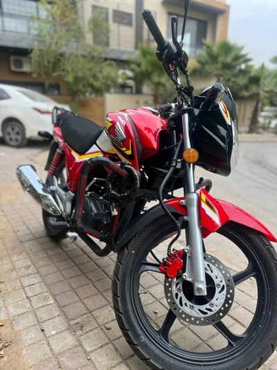 Honda CB 150F