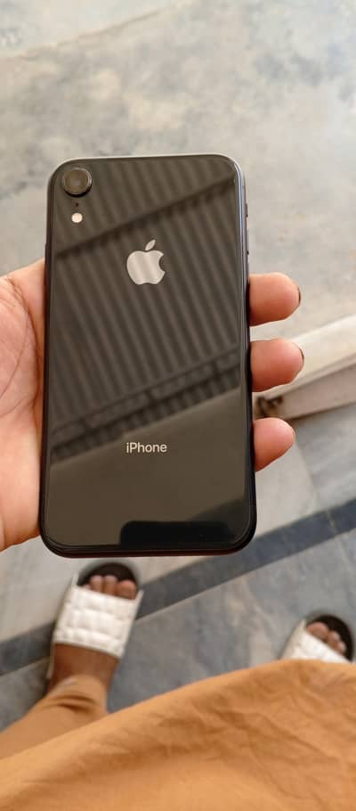 Apple iPhone XR