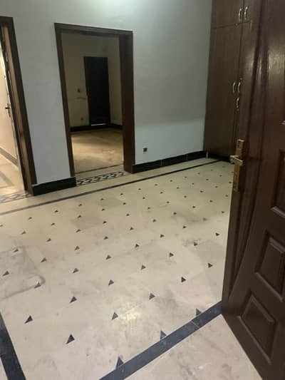 Saperate Gate Upper Portion For Rent In Misryal Road Near Dewana Khas Shadi Hal