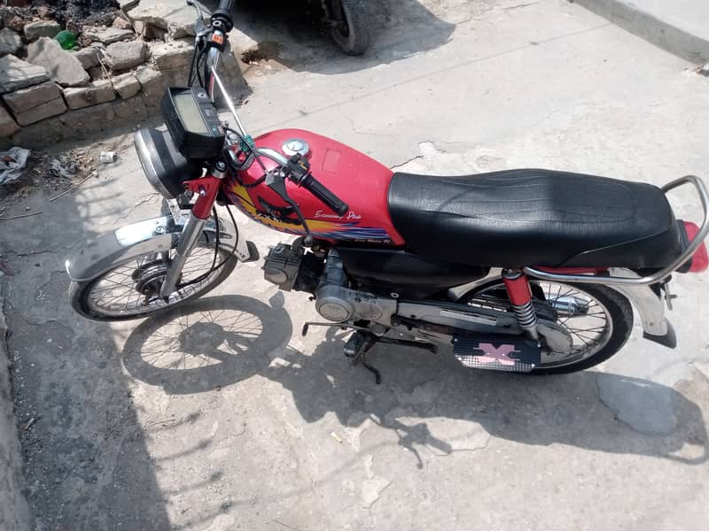 2021 model 10/10 condition 0