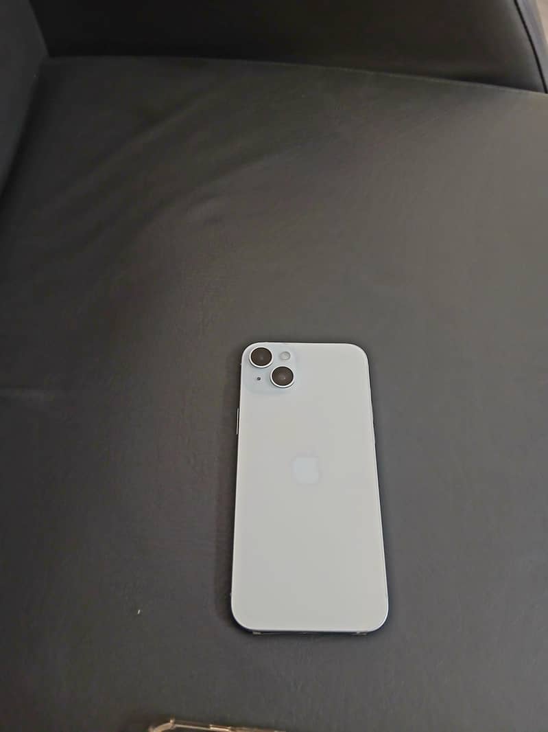 Apple iPhone 15 plus 0