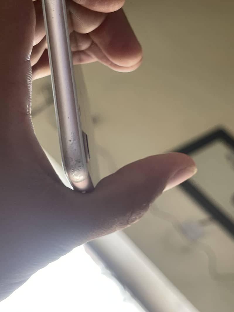 Apple iPhone 7 4