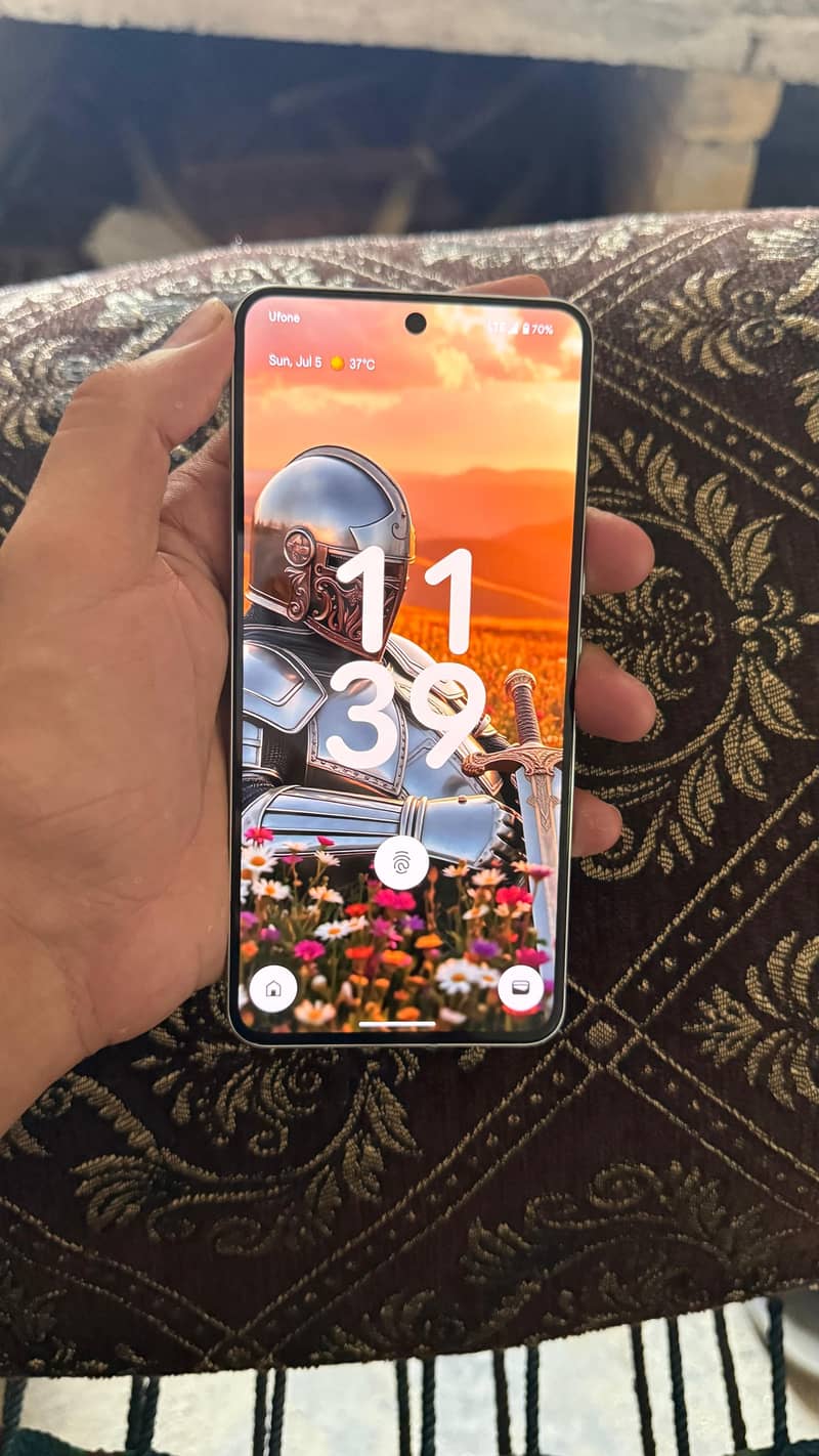 Google Pixel 8 Pro 2