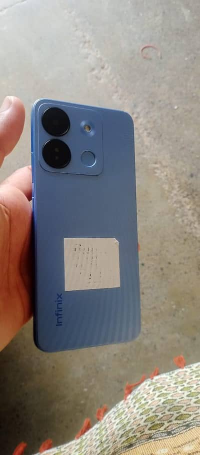 Infinix Smart 7 all ok 10 by 10 condition ma with box and charge