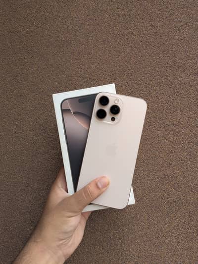 iPhone 16 Pro Max