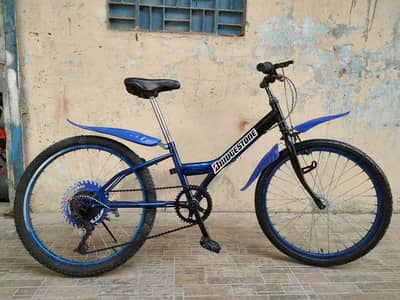 Shimano  bicycle size 22 All okay just like a new cycle 03188264599