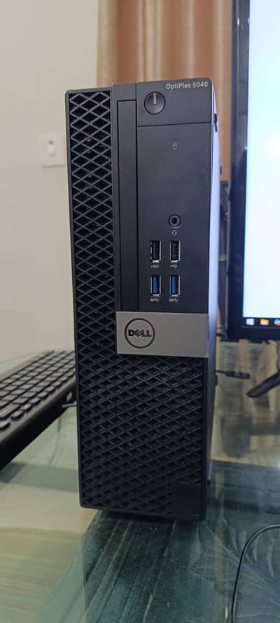 Dell optiplex 5040 desktop, Dell 22 inch monitor