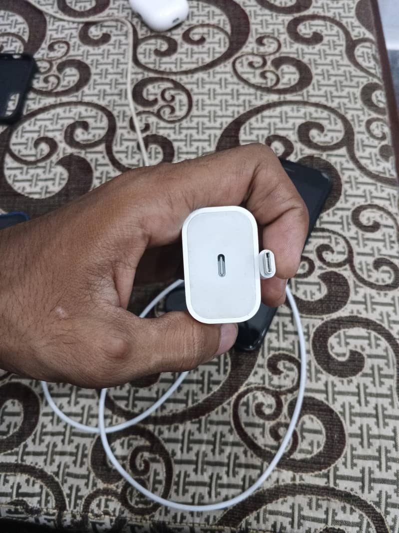 Apple iPhone 7 Plus 4