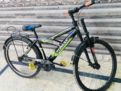 Tomax 26" Bicycle New Condition Cycle