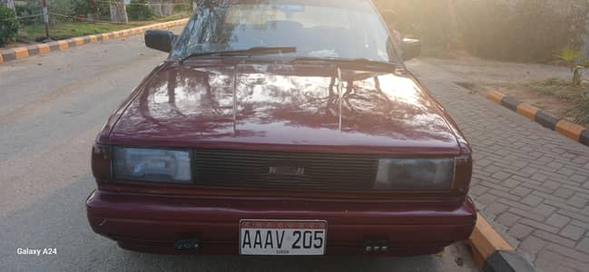 Nissan Sunny 1990