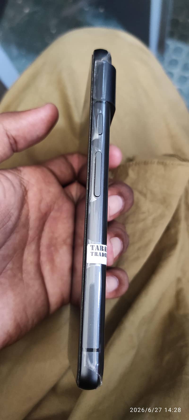 Google Pixel 8 3