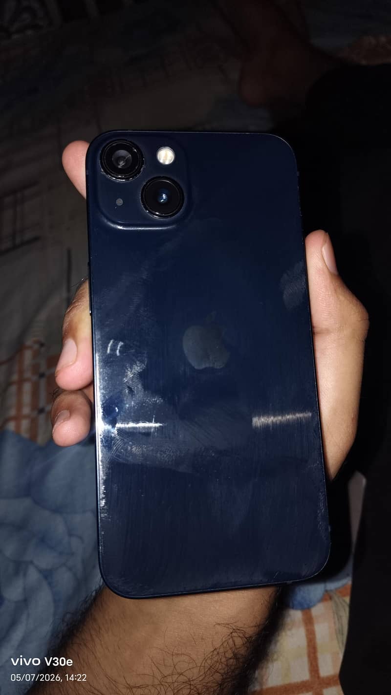 Apple iPhone 13 0