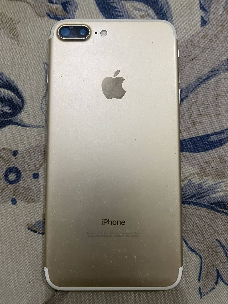 Apple iPhone 7 Plus 0