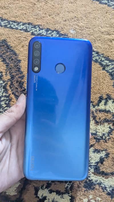 Tecno Spark 4