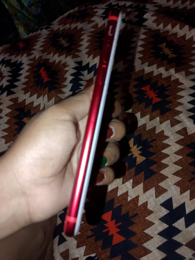 Apple iPhone 7 Plus 2