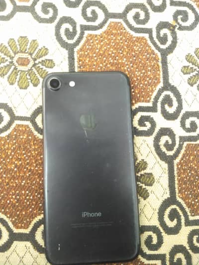 Apple iPhone 7