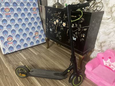 Electric scooter VIRA
