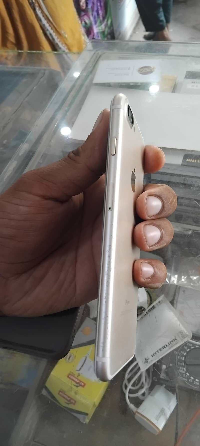 Apple iPhone 7 Plus 3
