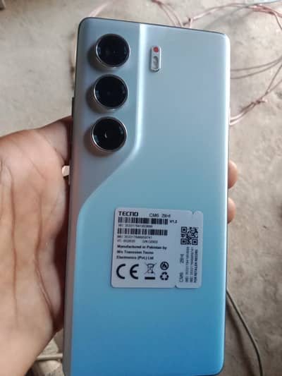 Tecno CAMON 40 Pro