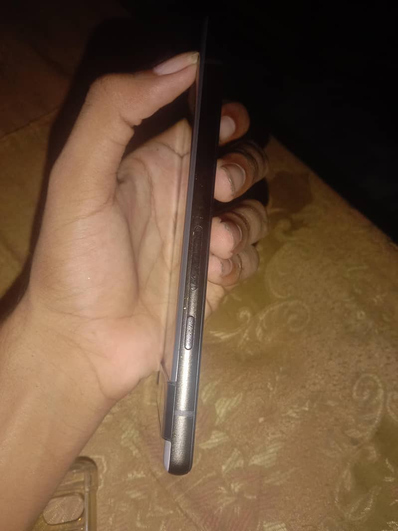 Google Pixel 6a 5