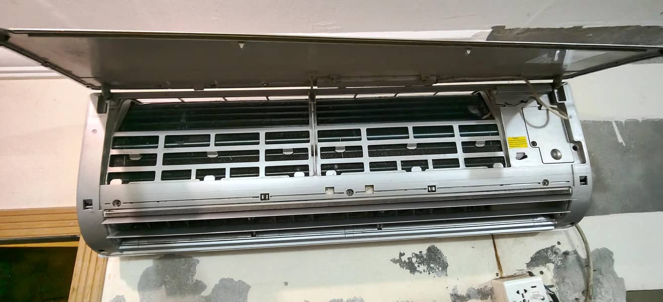 Gree AC 9