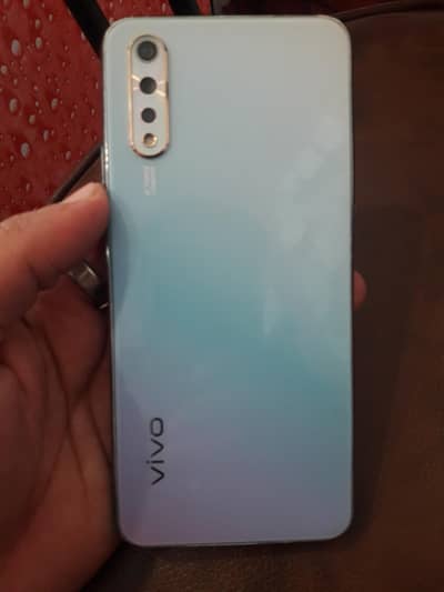 Vivo S1
