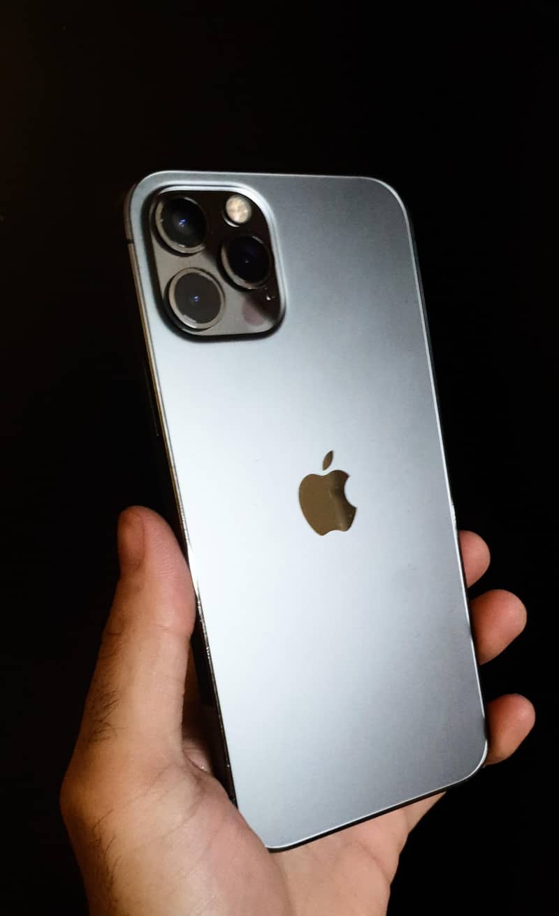 iPhone 12 Pro 0