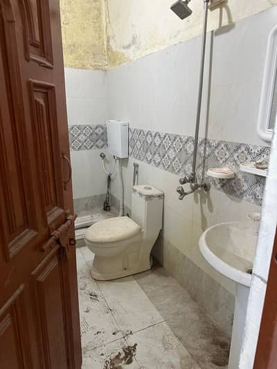 Upper Portion walkie distance from main Road(03277342171)