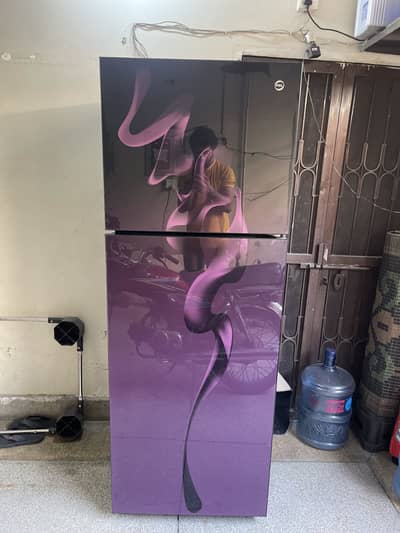 Pel inverter Fridge just like new