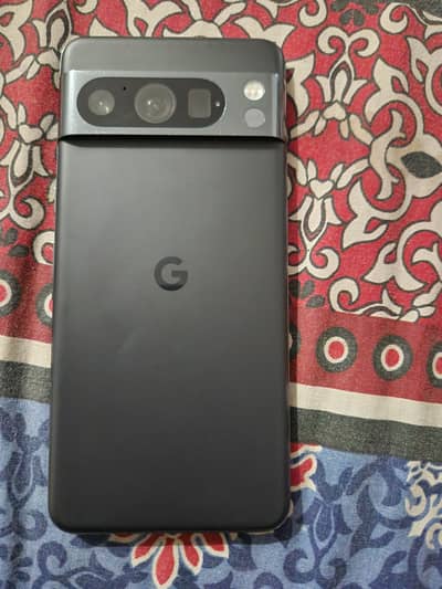 Google Pixel 8 Pro