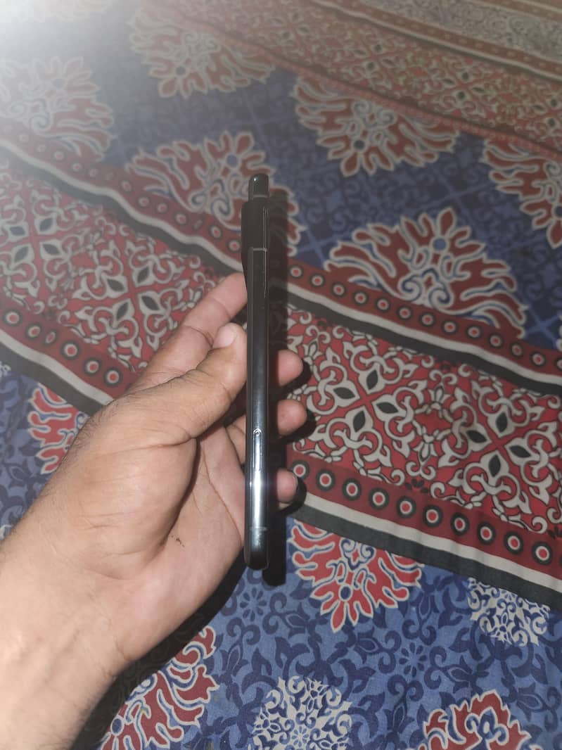 Google Pixel 8 Pro 3