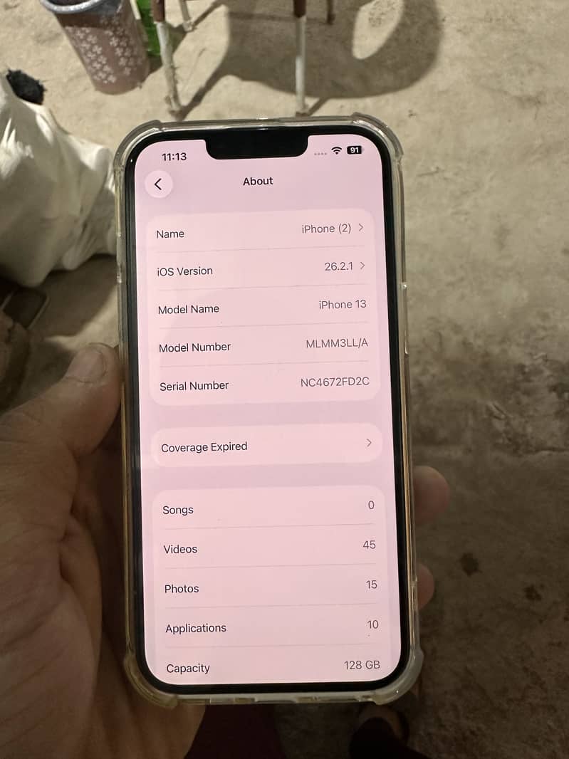 Apple iPhone 13 1