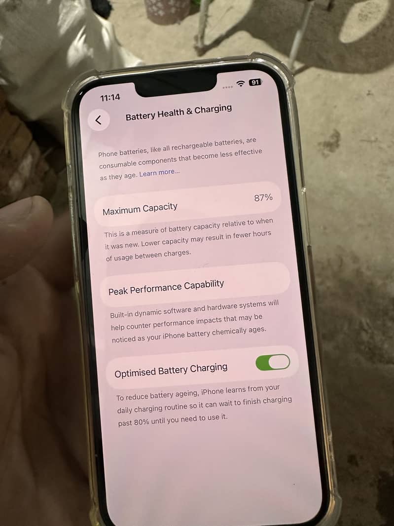 Apple iPhone 13 2