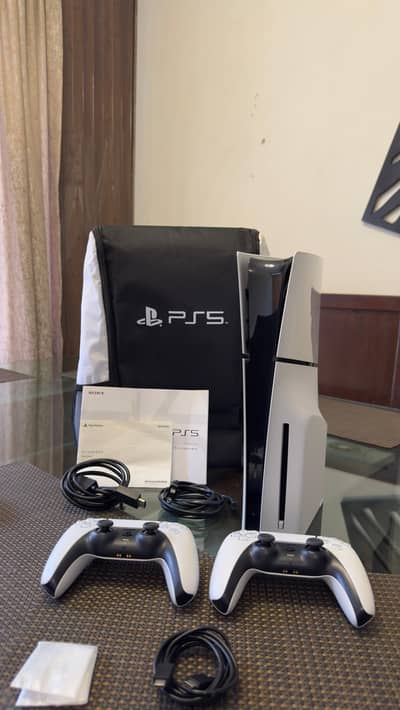 Ps5 Slim 1tb Disc Edition With 2 Controllers and All Accessories