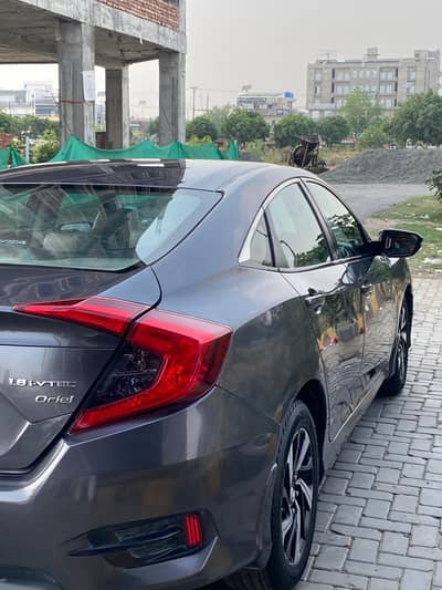 Honda Civic Oriel 2018