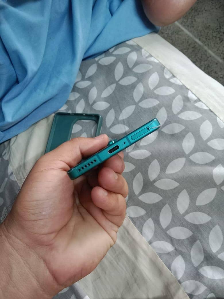 Infinix Note 50 4