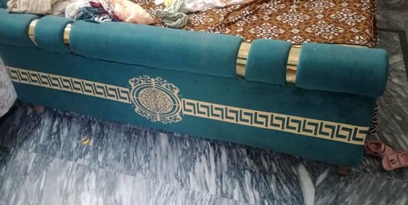 Bed plus dressing plus seven seater sofa