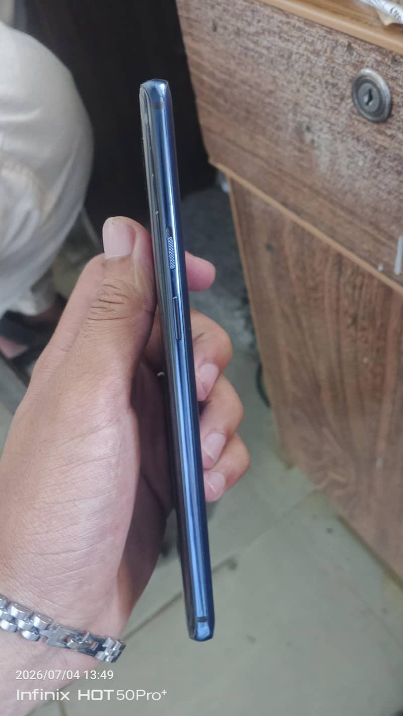 One Plus 7 Pro 3