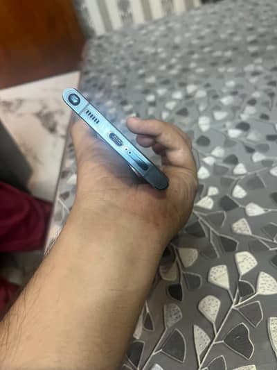 Samsung Mobile S22 Ultra 5G