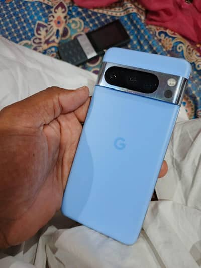 Google Pixel 8 Pro