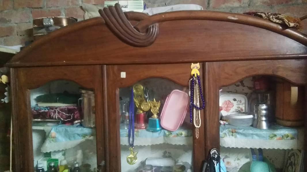 double bed showcase singar maize 1